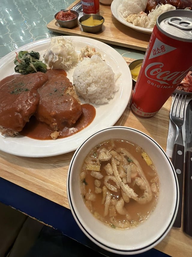 Today, regular pork cutlet🍽️