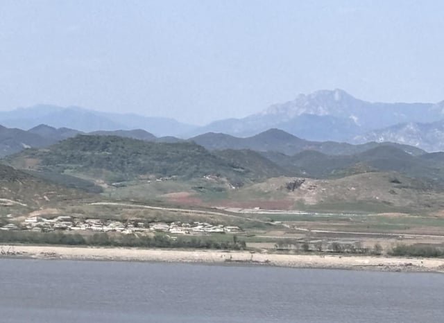 DMZ – Have any Korean-born foreigners felt deep sadness or sorrow visiting the border?