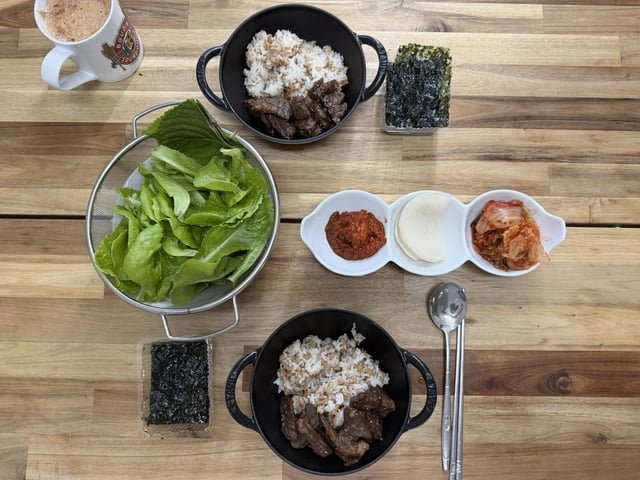 Tonight’s Korean-style dinner: beef rice bowls, lettuce wraps, kimchi, ssamjang, and roasted seaweed