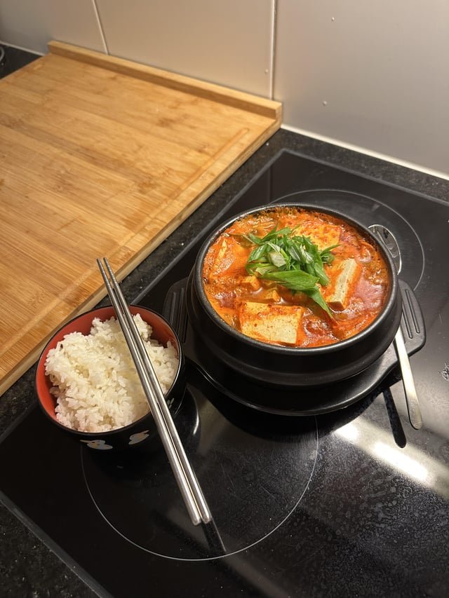 When I miss Korea and the weather is bad I make Kimchi-jjigae