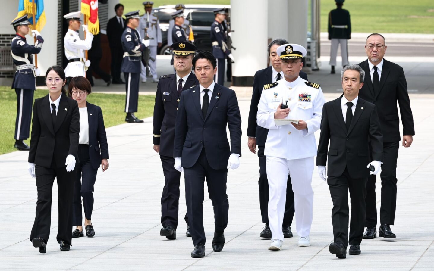 Japan’s defense chief in Korea for deeper defense ties