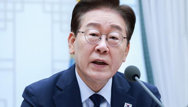 South Korea picks Gwangju military airport for Honam semiconductor cluster, fast-tracks Samsung and SK hynix fabs