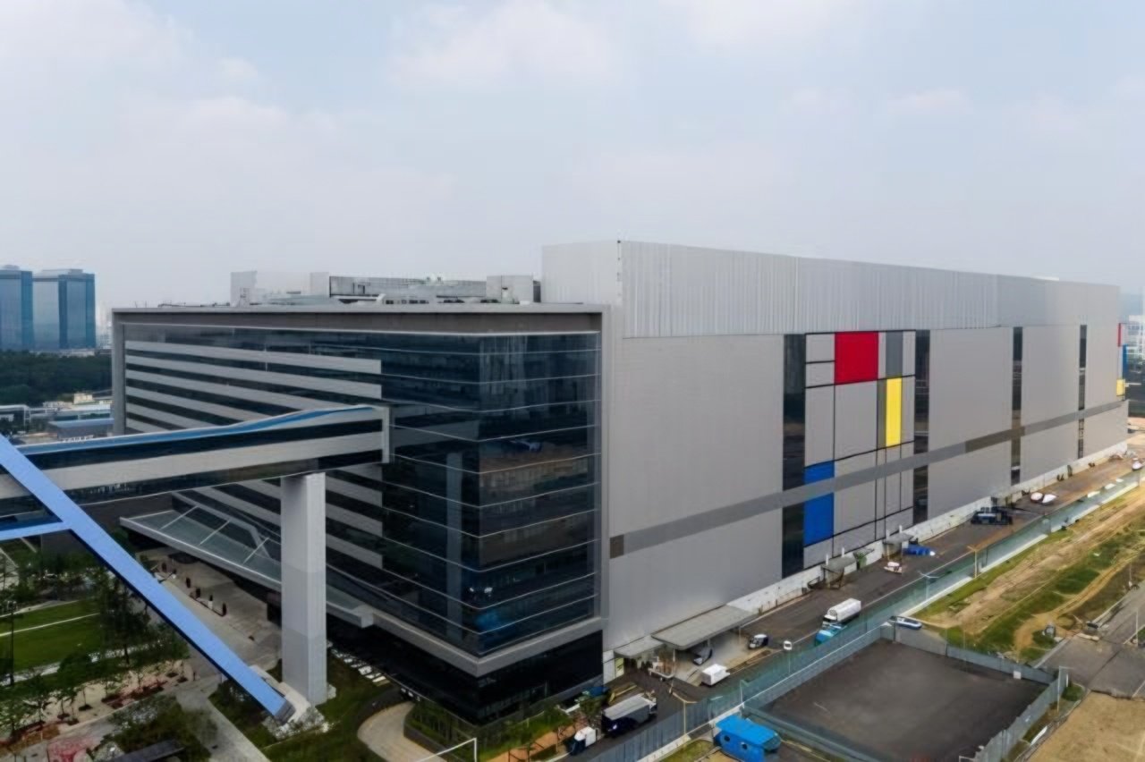 Samsung, SK face new pressure to expand investment in US