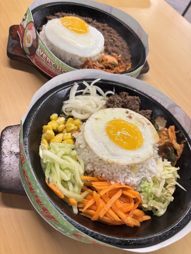 Bibimbap for lunch!! 😋
