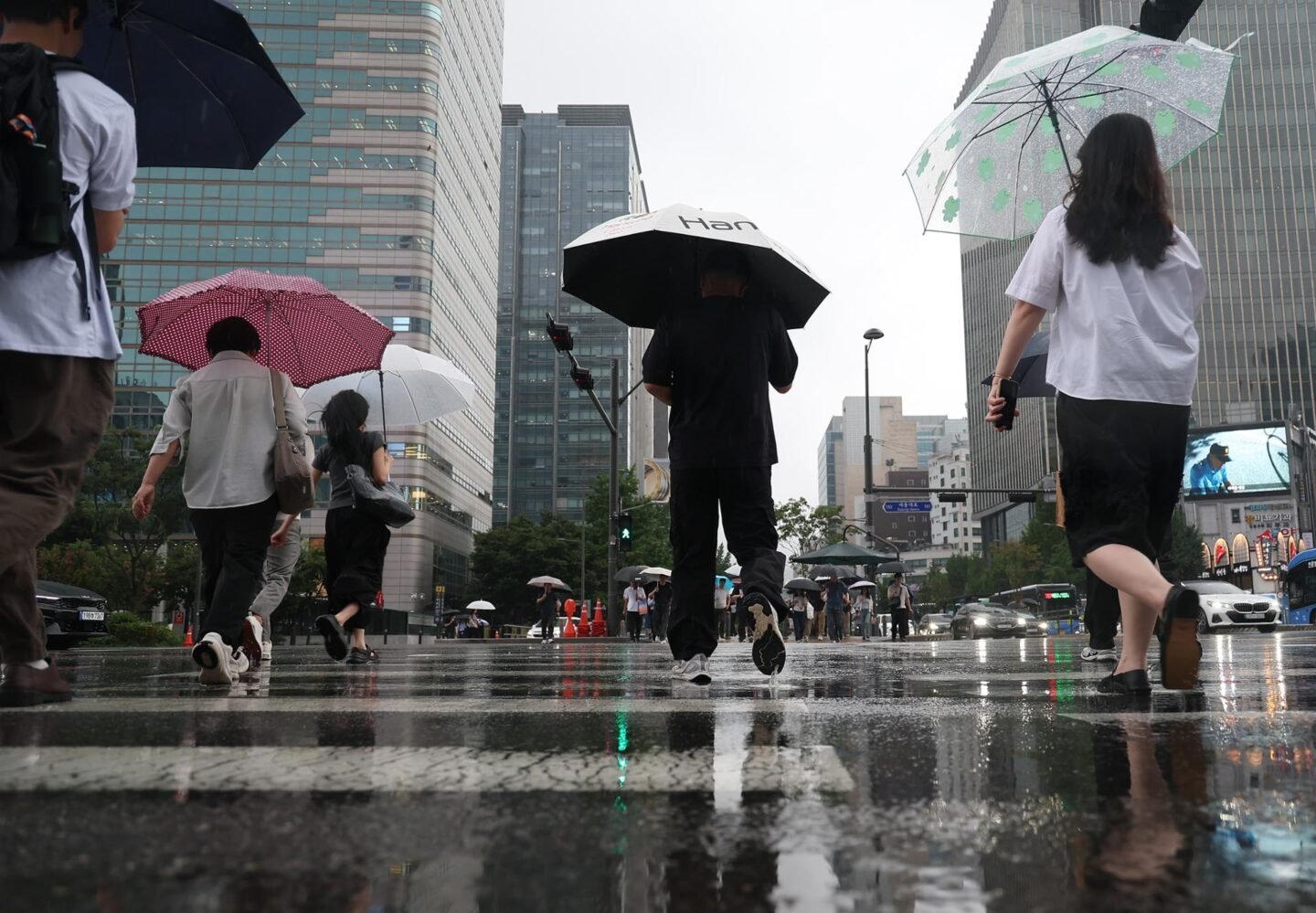 Why Korea’s weather agency forecast 50 mm of rain when just 3.5 mm fell — and why it keeps missing the mark