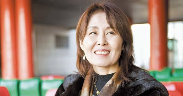 Kang Hee-seon, Seoul Subway Voice Actor, Passes Away