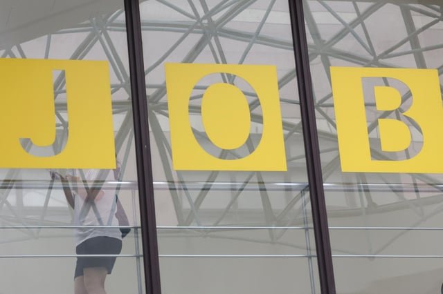 Youth loan defaults raise questions about Korea’s policy lending model