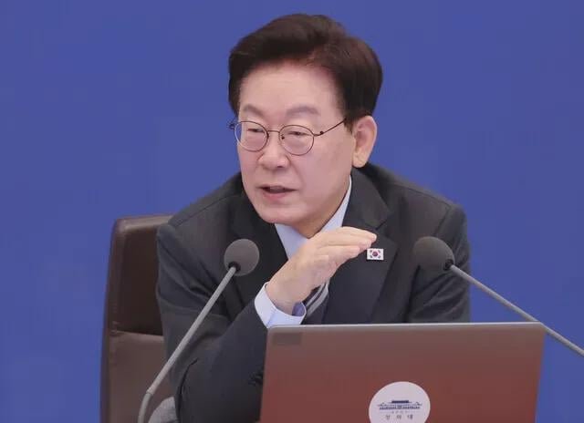 Lee under fire for saying foreign workers ‘don’t do much’ for Korea’s economy